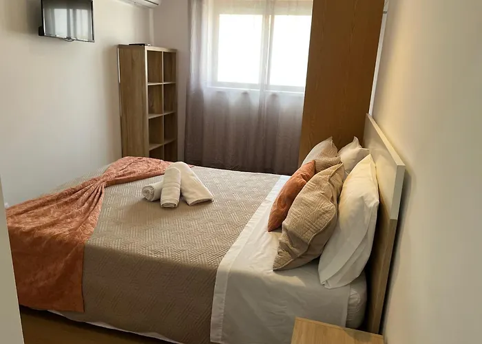 E Quartos Primorosa * Nazaré